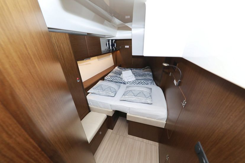 Bavaria Yachtbau 57 BE Luxe