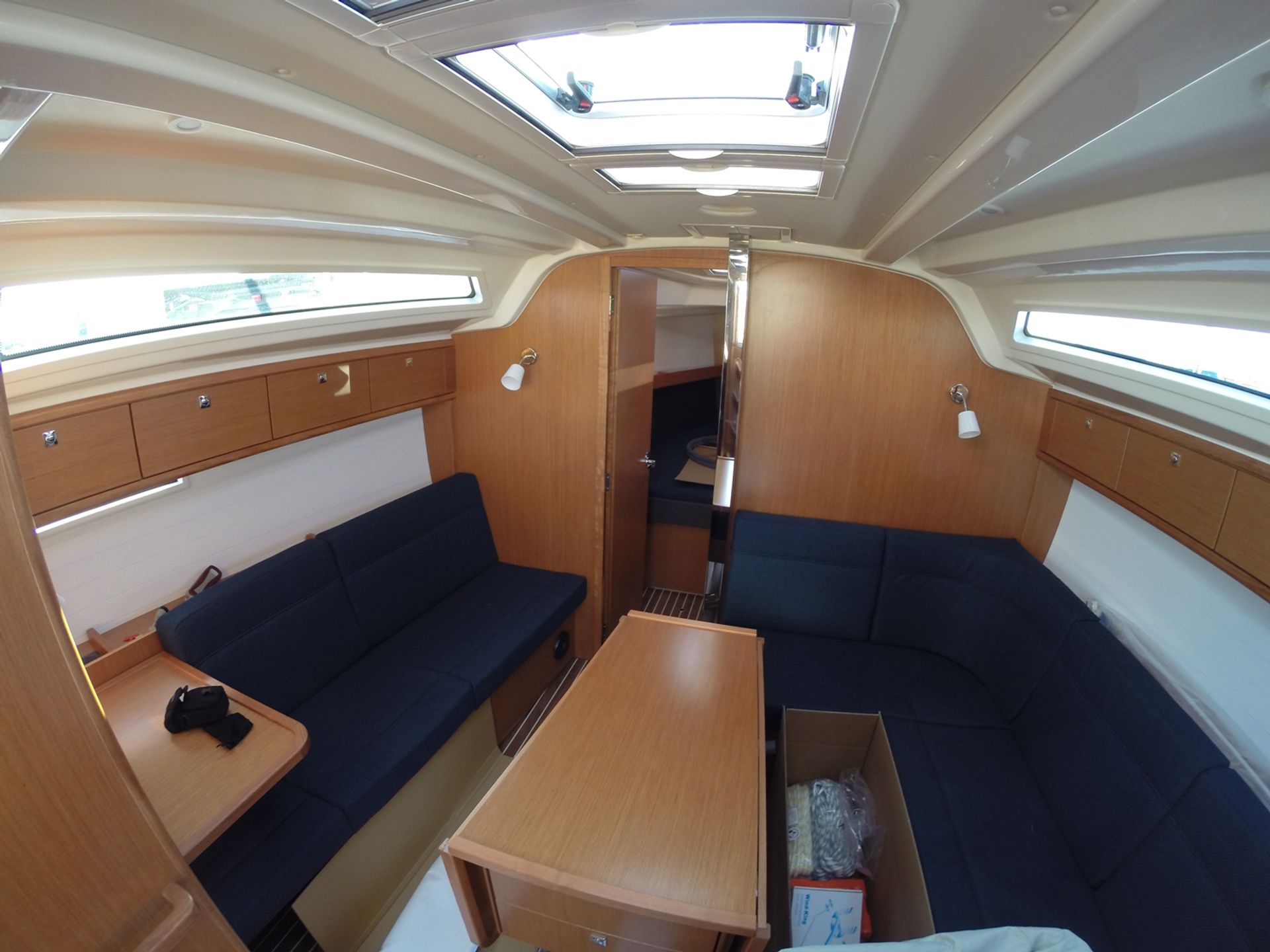 nausys-1532142-1294927-p.JPG