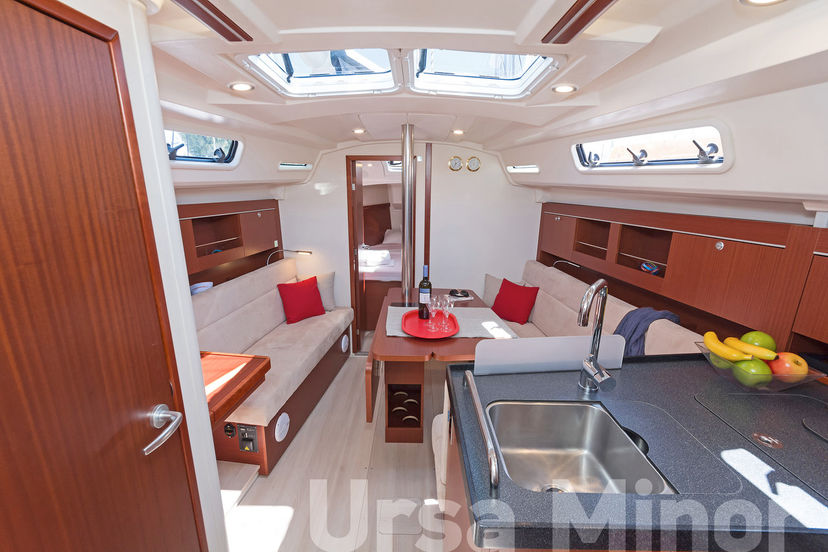 Hanse Yachts 45 Ursa Minor