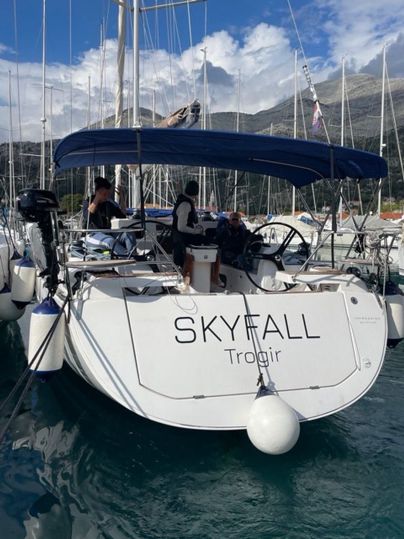 Elan 45 Skyfall