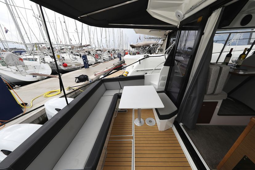Jeanneau MERRY FISHER 895 Time Out