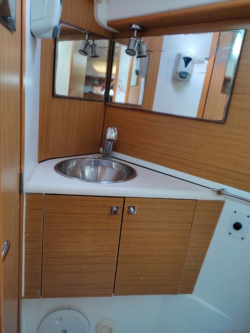 Jeanneau 44 Miss Elli