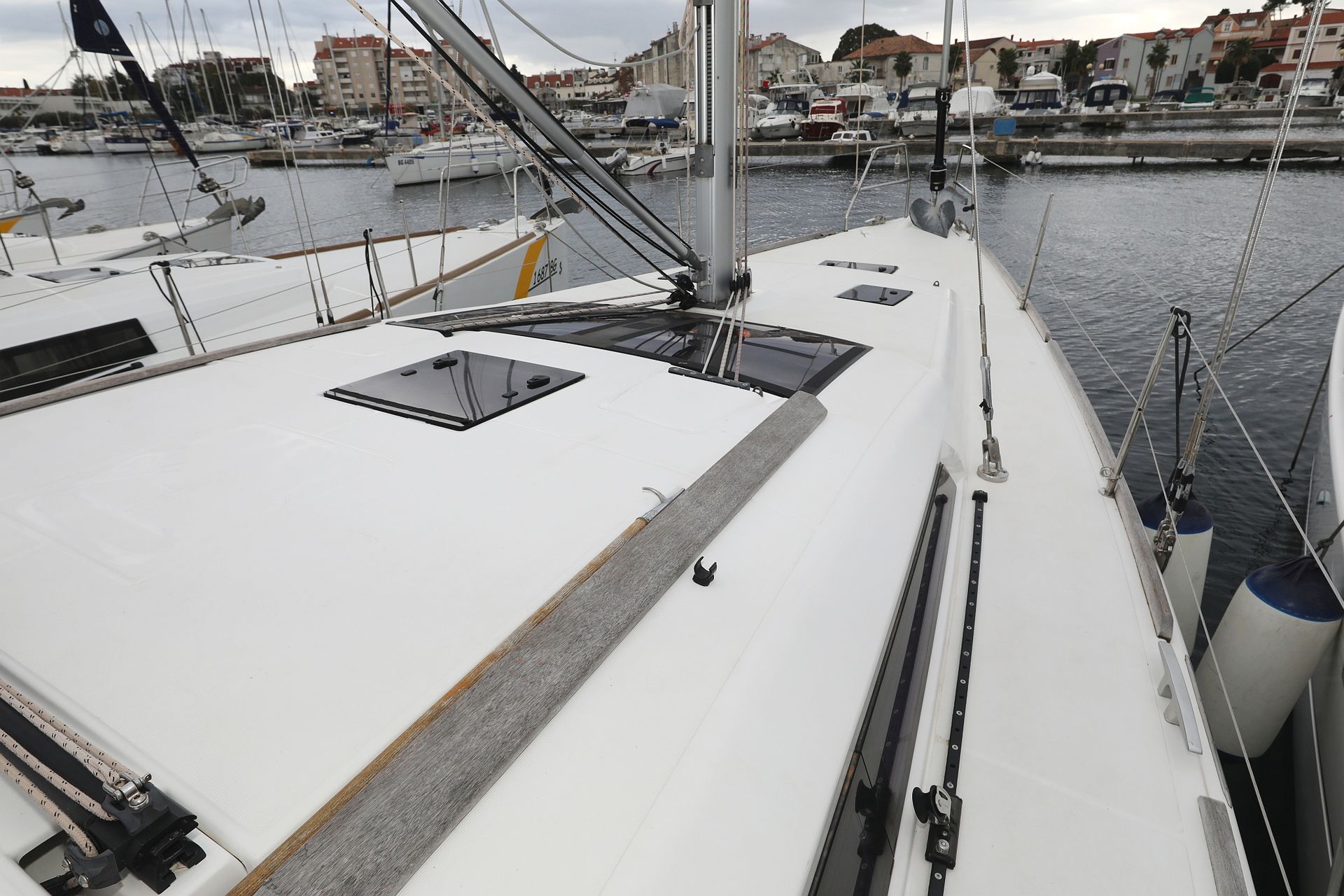 nausys-2173659-126227-n8.jpg