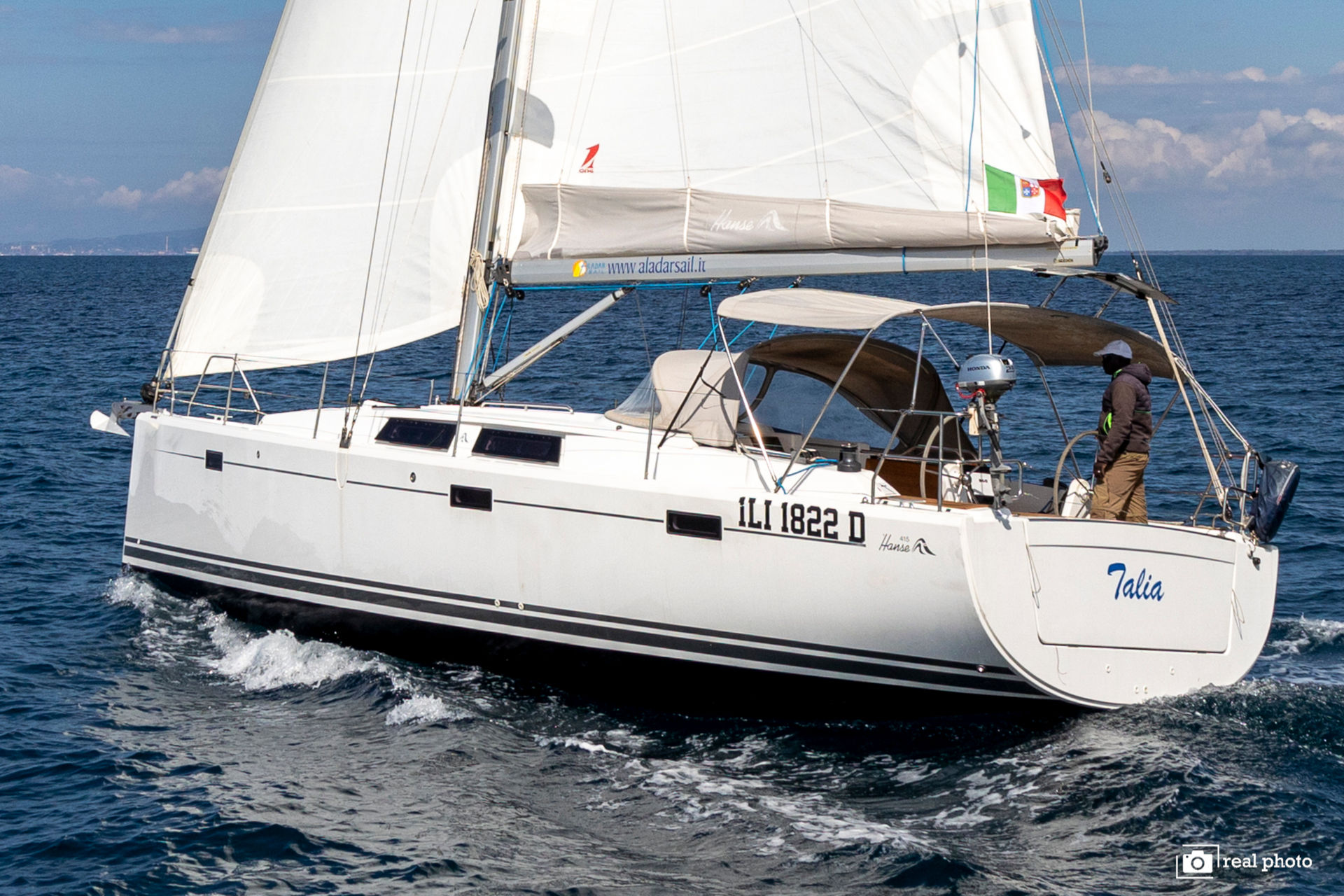 nausys-2173811-482157-main.jpg
