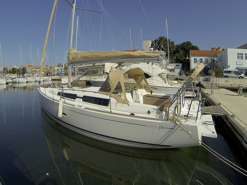 Dufour Yachts 33 Lara