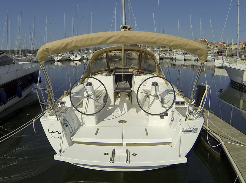 Dufour Yachts 33 Lara