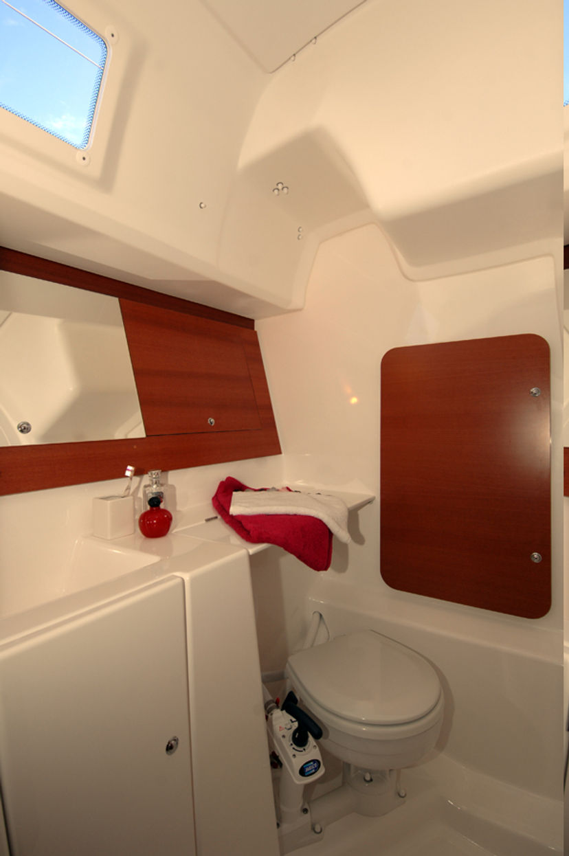Dufour Yachts 33 Lara