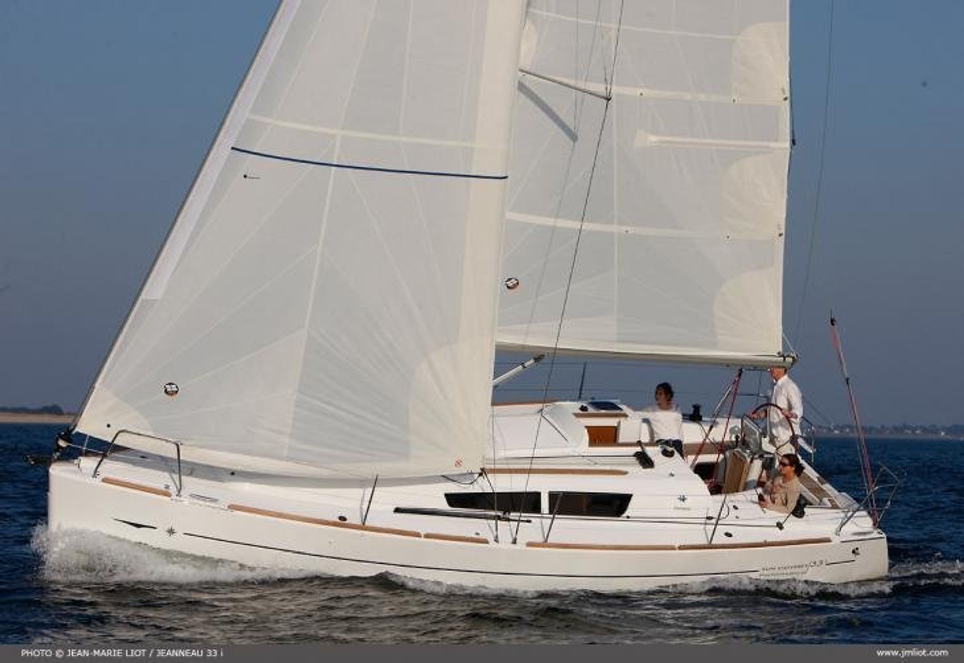nausys-2231729-841739-main.jpg