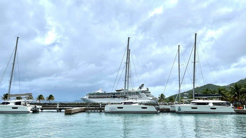 Fountaine Pajot 45 Ogibni