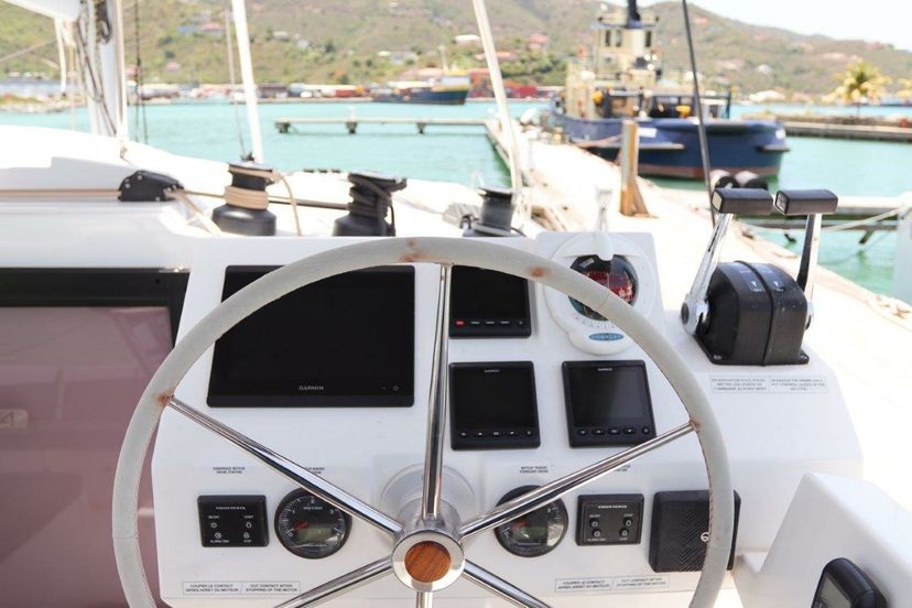 Fountaine Pajot 42 Time Thief