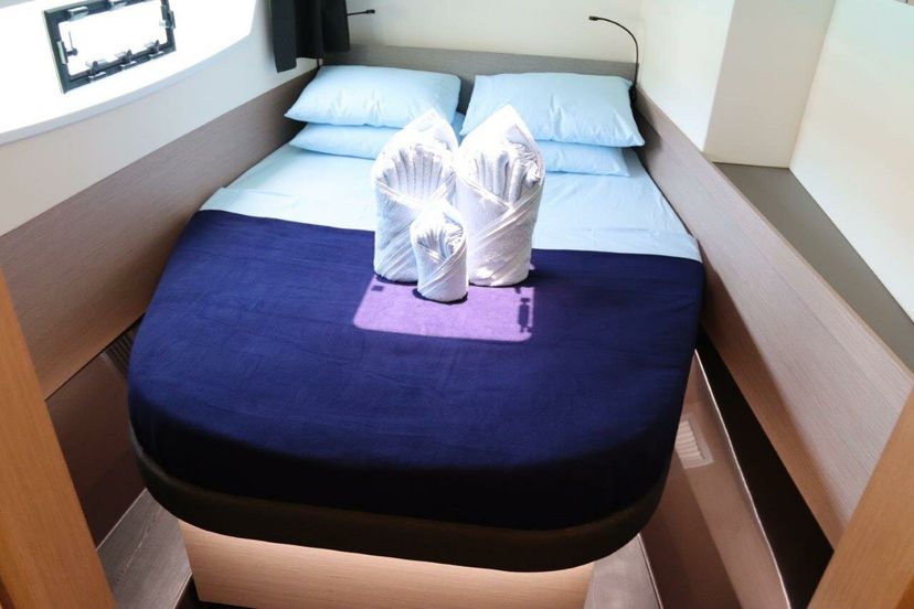 Fountaine Pajot 42 Time Thief