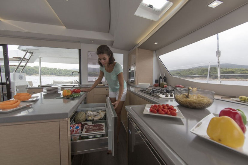 Fountaine Pajot 50 Valhalla