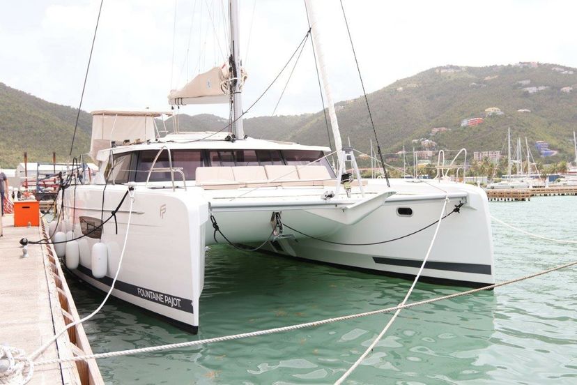 Fountaine Pajot 42 Idle Time