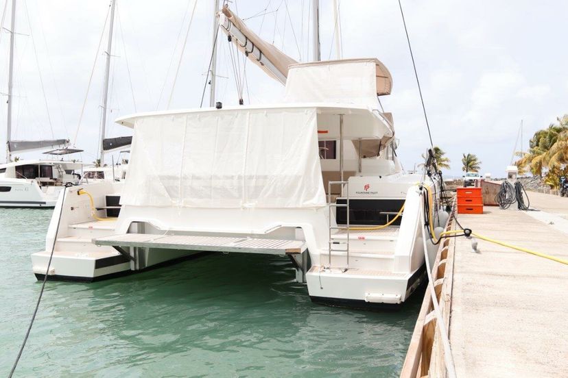 Fountaine Pajot 42 Idle Time