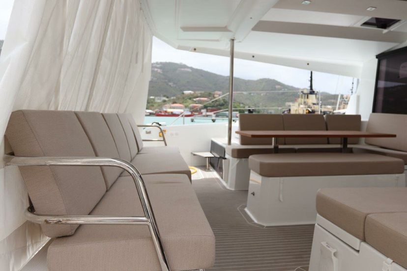 Fountaine Pajot 42 Idle Time