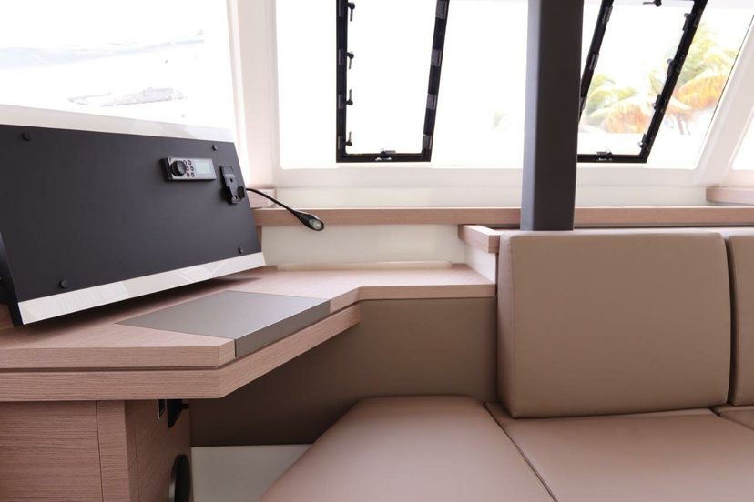 Fountaine Pajot 42 Idle Time