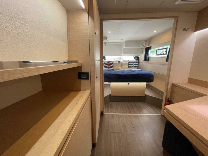 Fountaine Pajot 50 Singing Winds