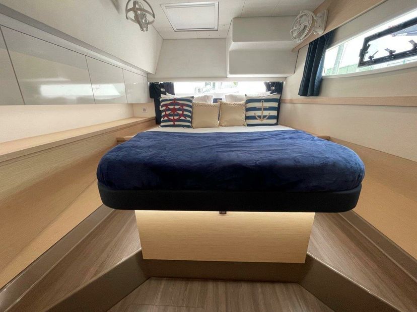 Fountaine Pajot 50 Singing Winds