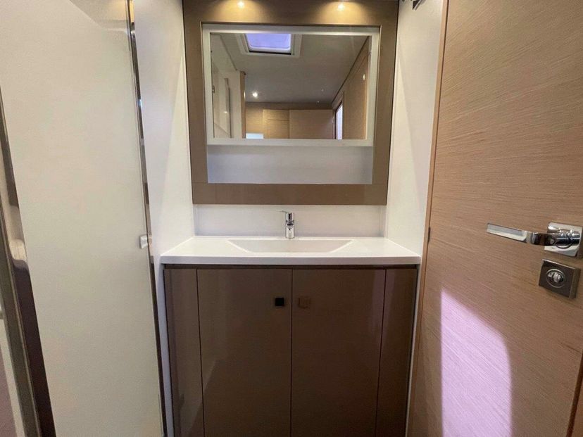 Fountaine Pajot 50 Singing Winds