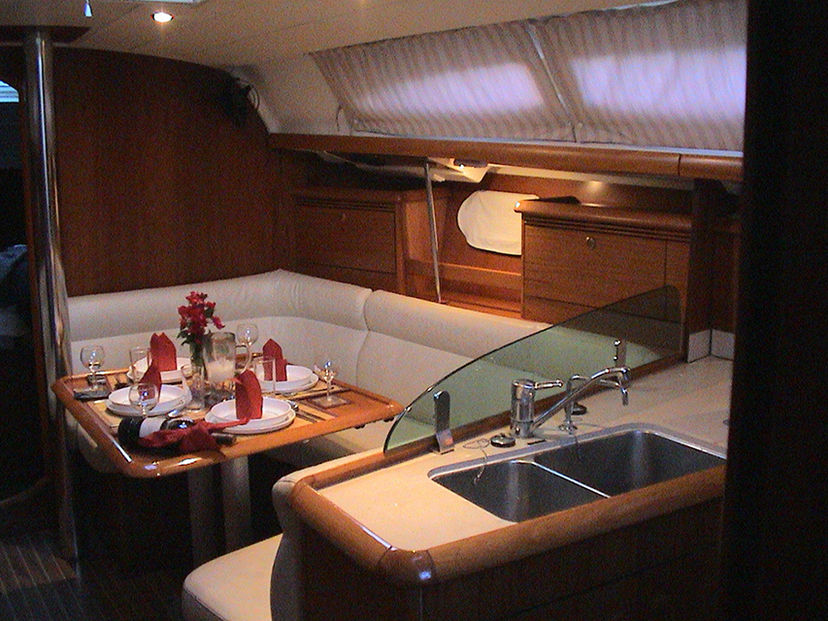 Jeanneau 37 Alki