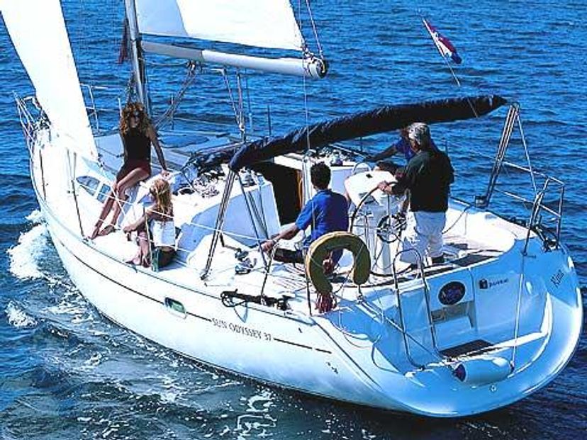 Jeanneau 37 Alki