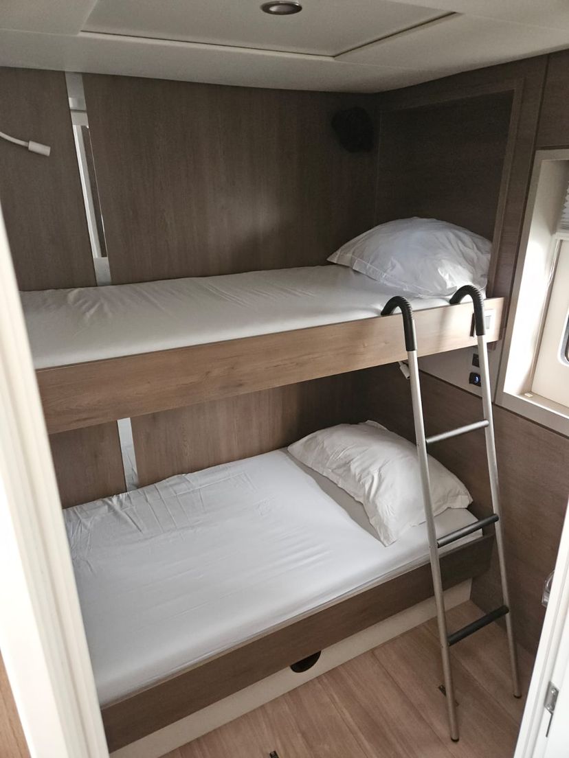 Catana 4.8  ELVIRA