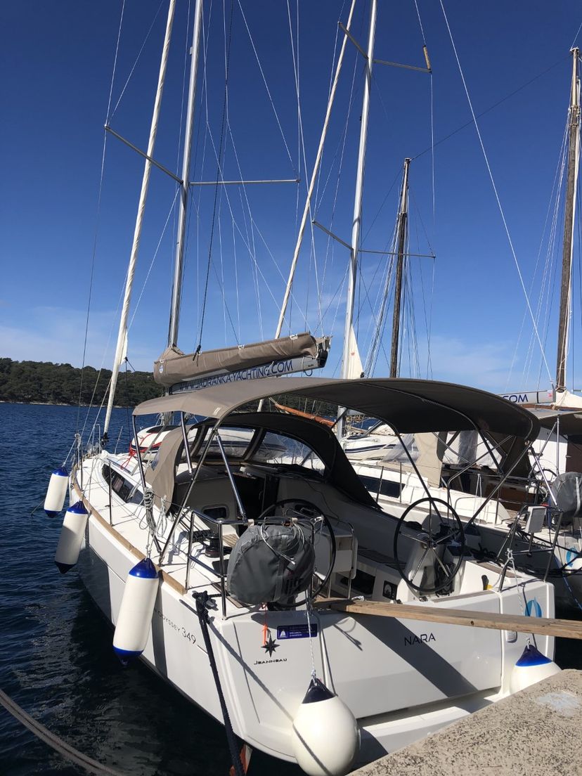 Jeanneau 49 Nara