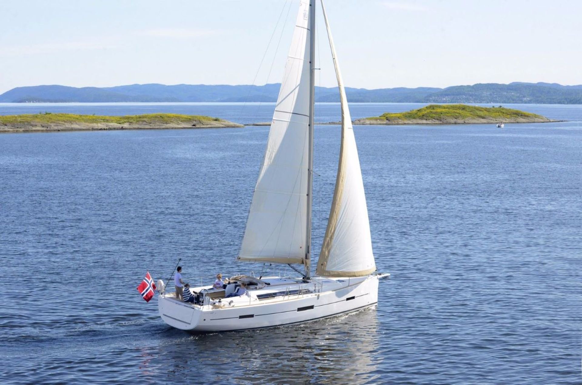 nausys-22628569-9870890-n2.jpg