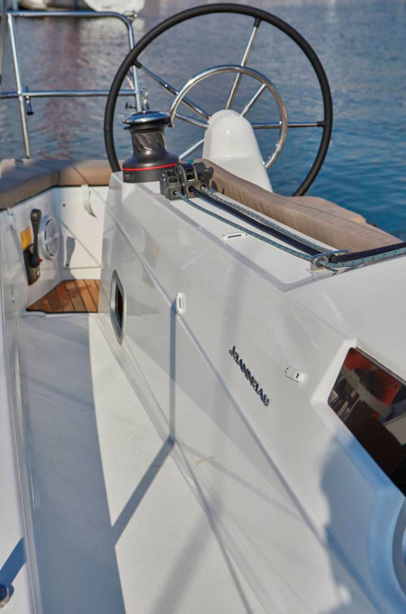 Jeanneau 410 Aloha
