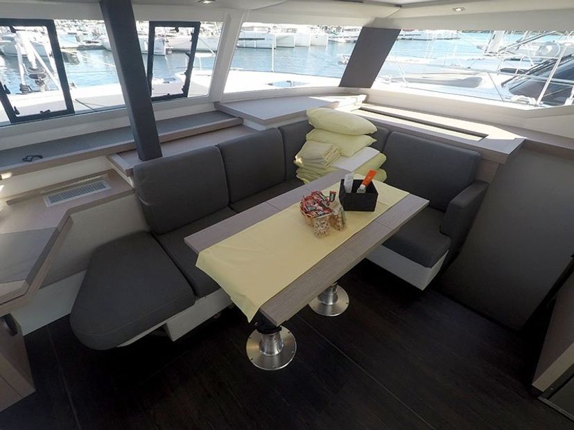 Fountaine Pajot 42 Imagine