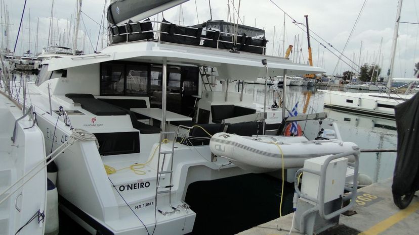 Fountaine Pajot 45 O'NEIRO