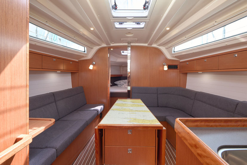 Bavaria Yachtbau 37 Toni