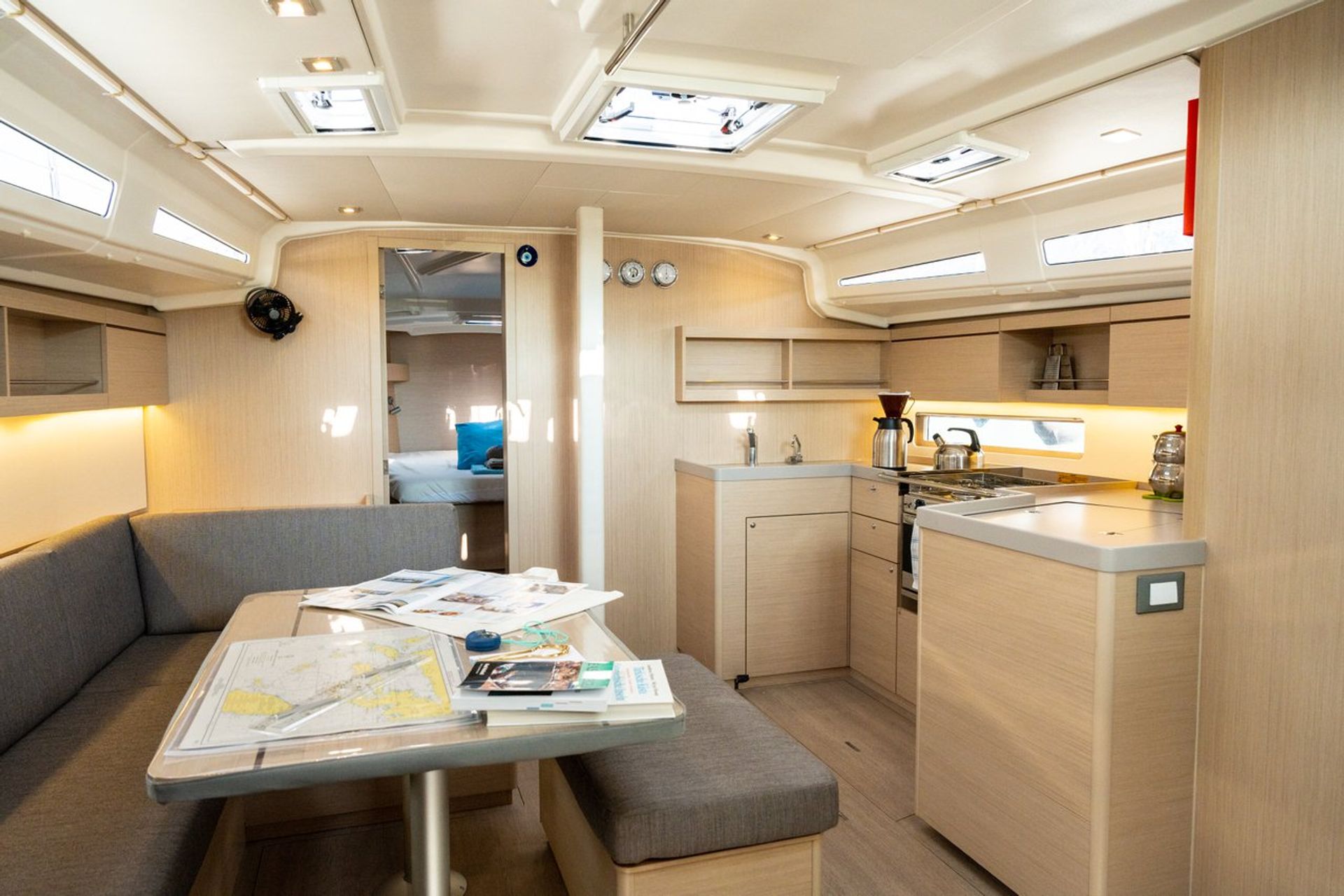 nausys-23048766-482225-p.jpg