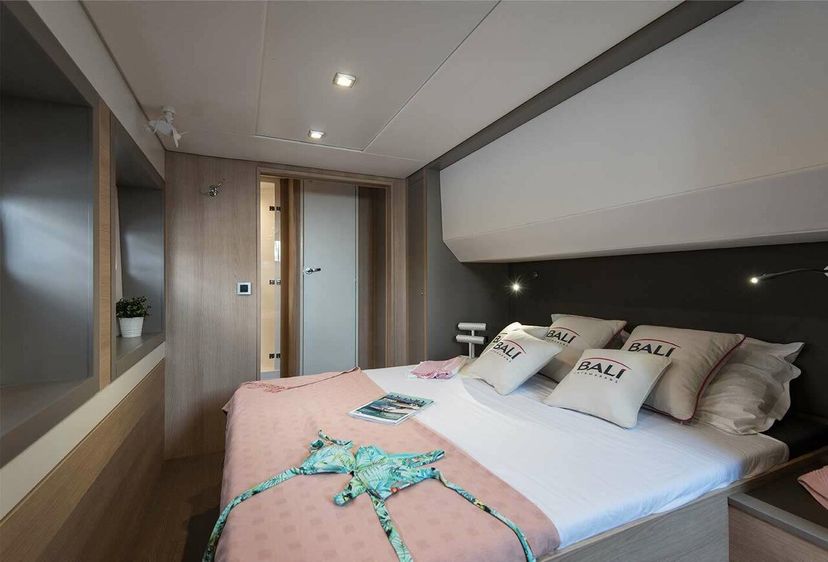 Catana 5.4 Sikelia