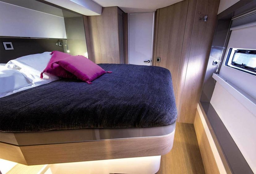Catana 5.4 Sikelia