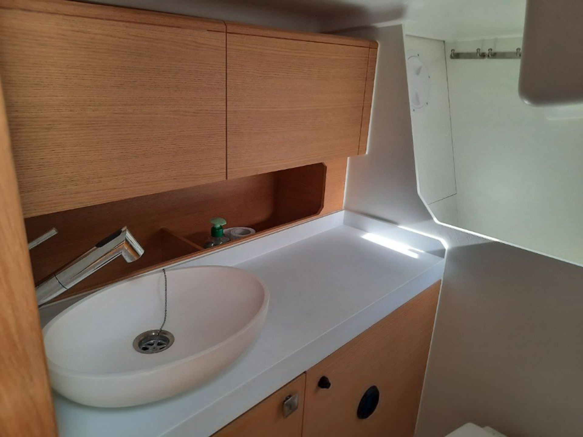 nausys-23088714-7610580-w1.jpeg