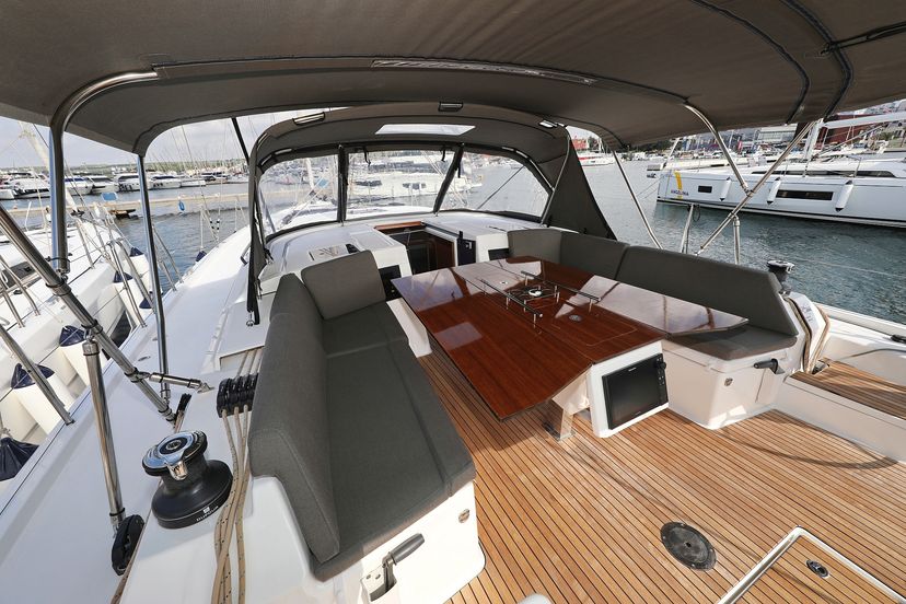 Dufour Yachts 47 Jolie