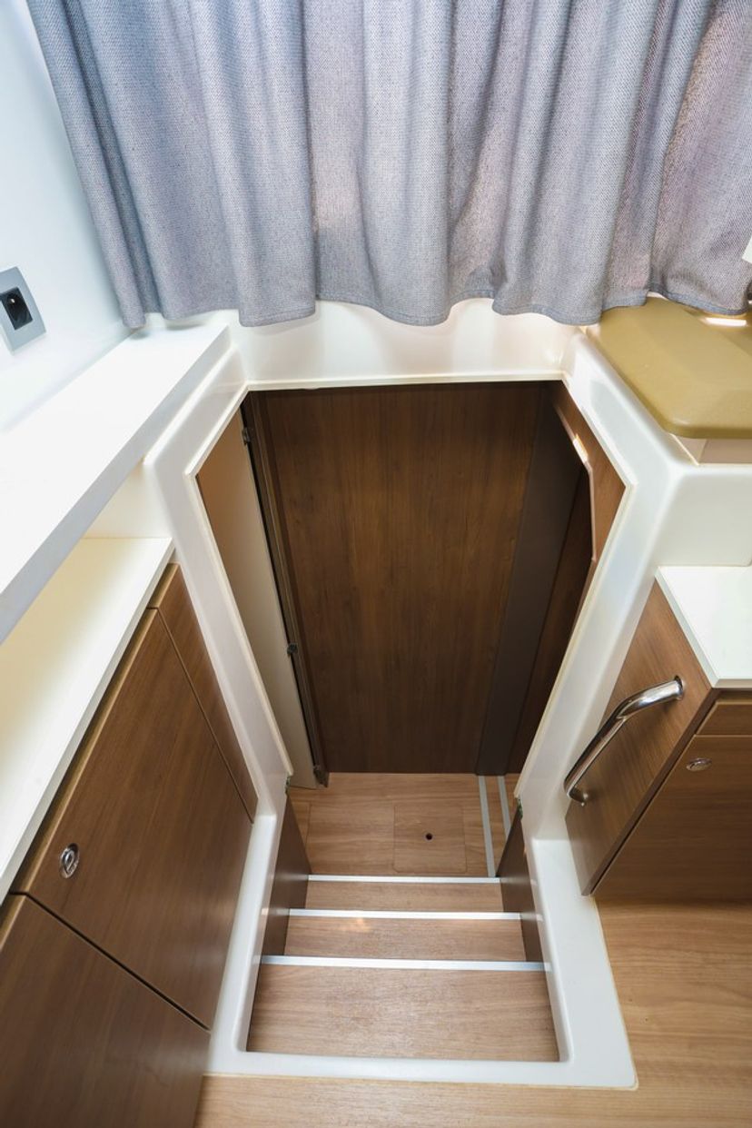 Catana CATSPACE Osibova