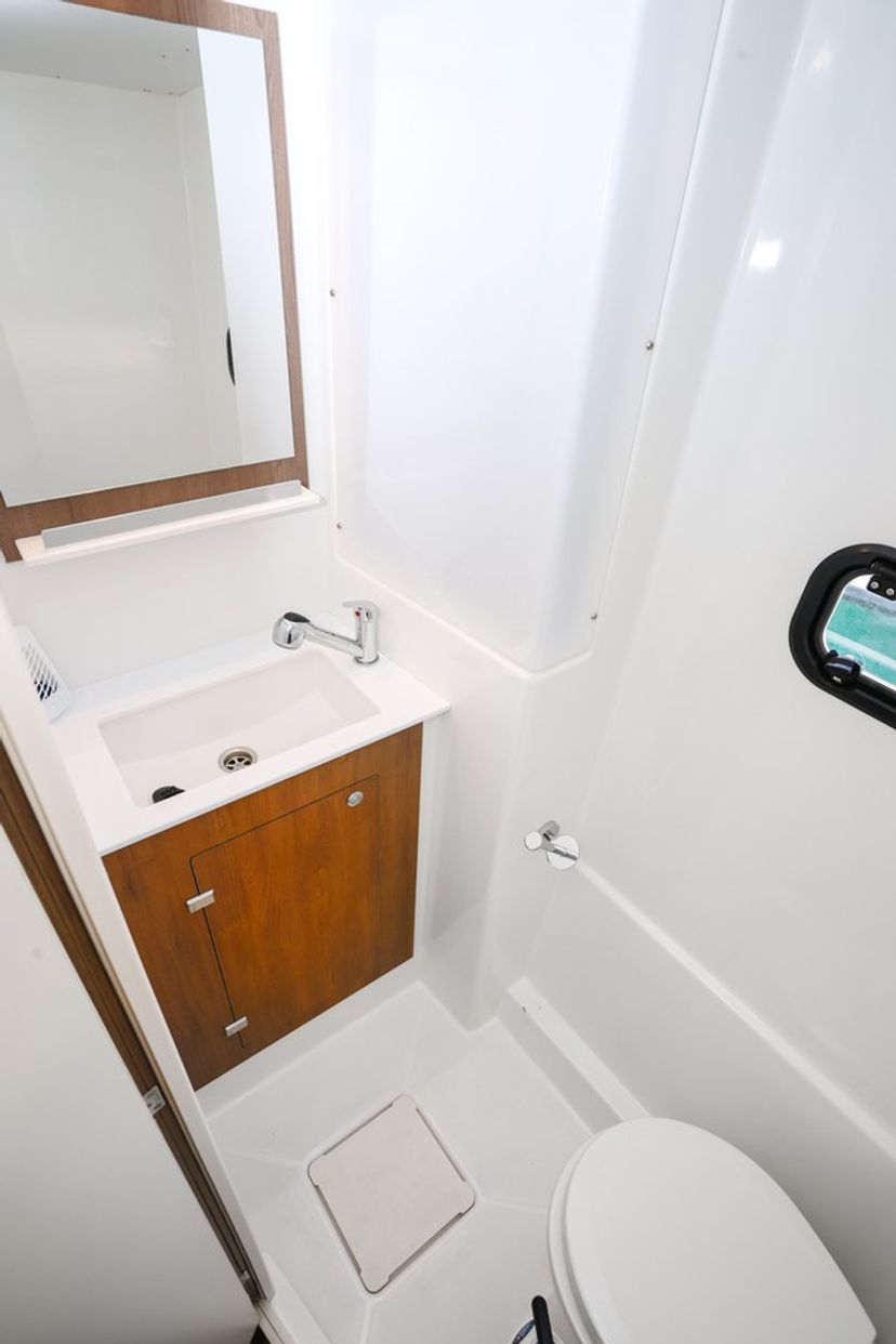 Catana CATSPACE Osibova