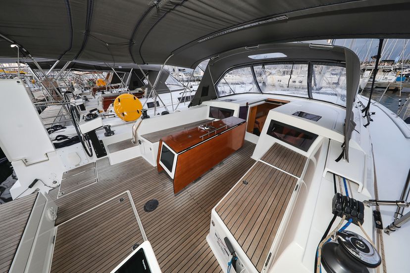 Dufour Yachts 47 Chill Course