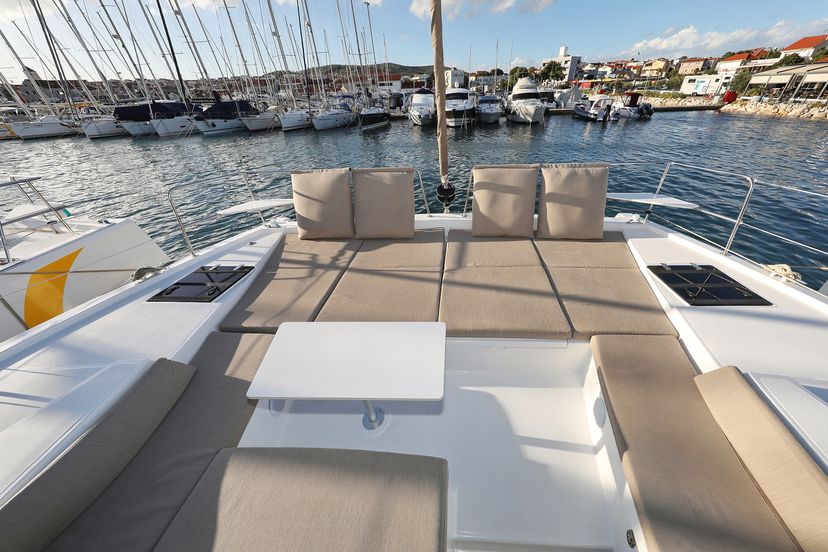 Catana 4.2 Air Space