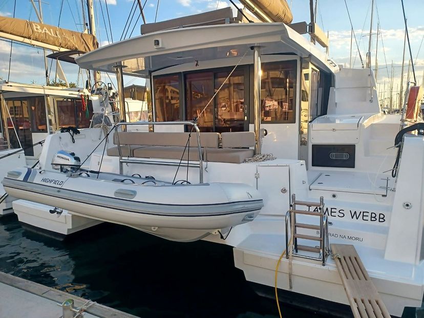 Catana 4.4 James Webb