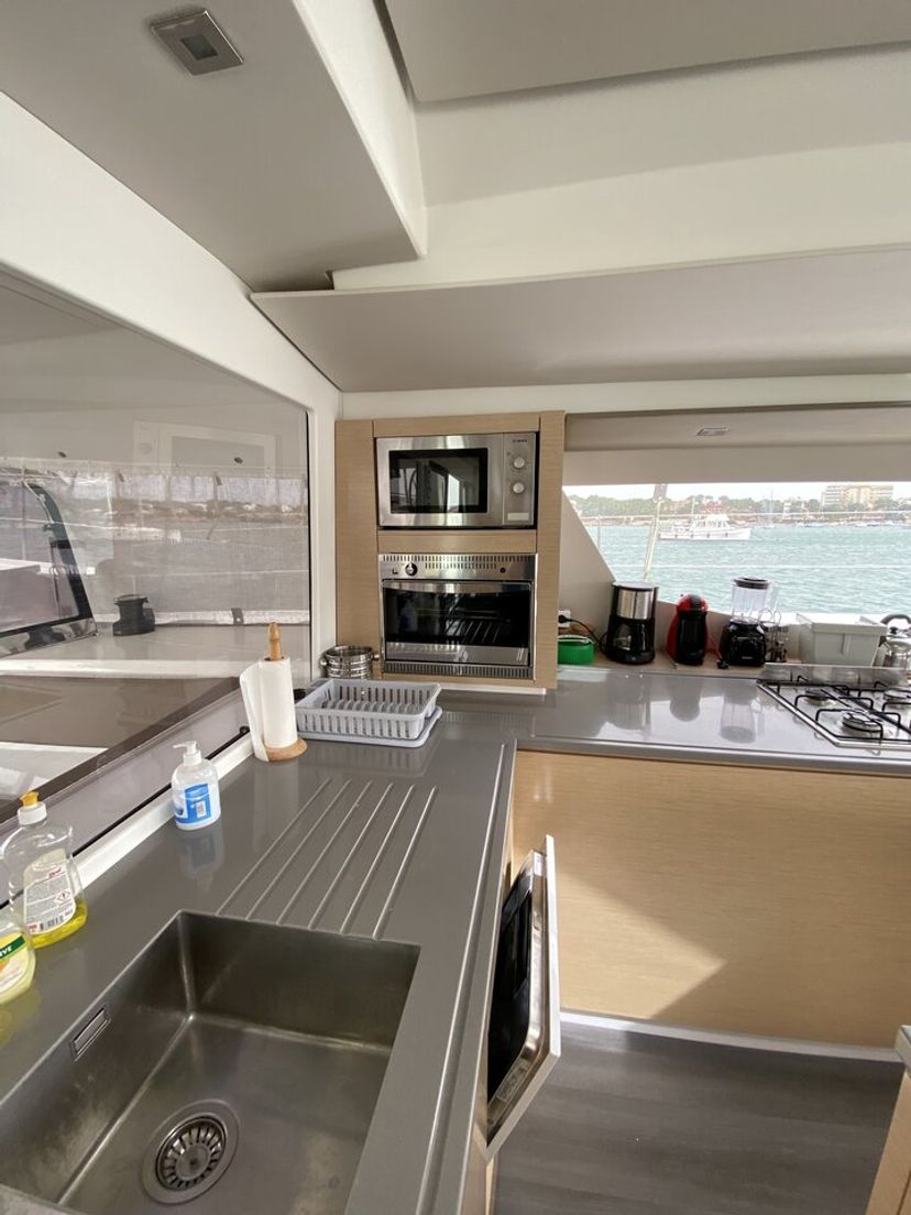 Fountaine Pajot 50 Sunshine Reggae