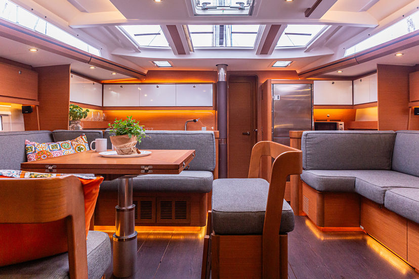 Dufour Yachts EX Euphoria Planet