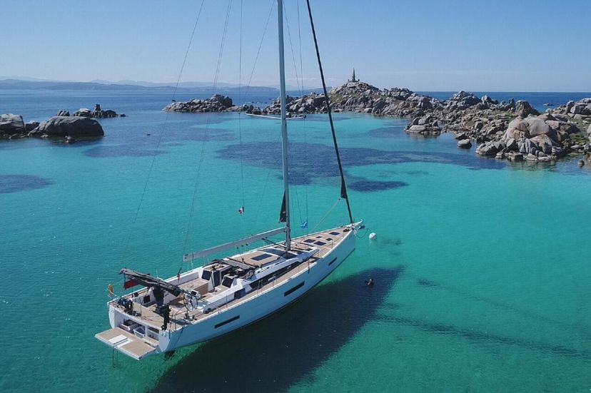 Dufour Yachts EX Euphoria Planet