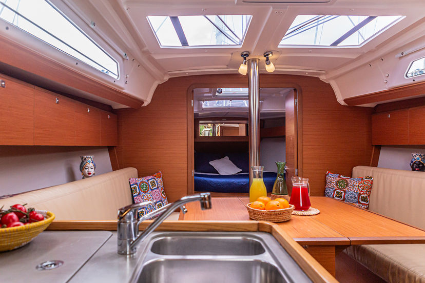 Dufour Yachts 36 Smile Planet