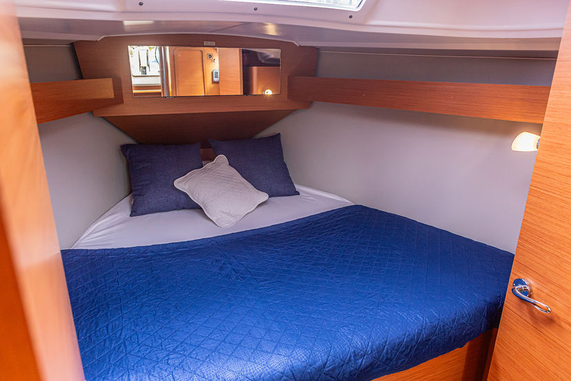 Dufour Yachts 36 Smile Planet