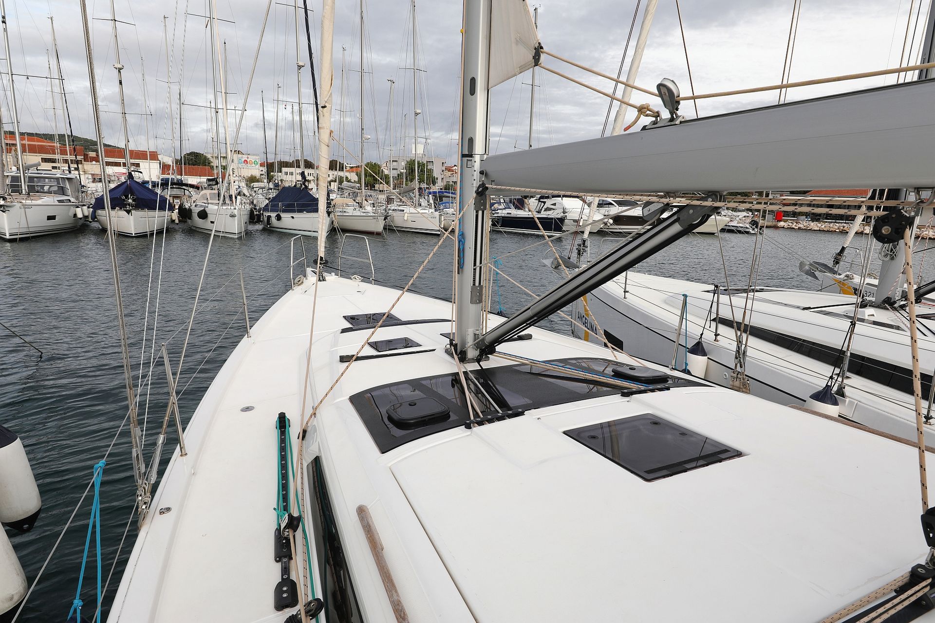 nausys-23369911-126227-n7.jpg