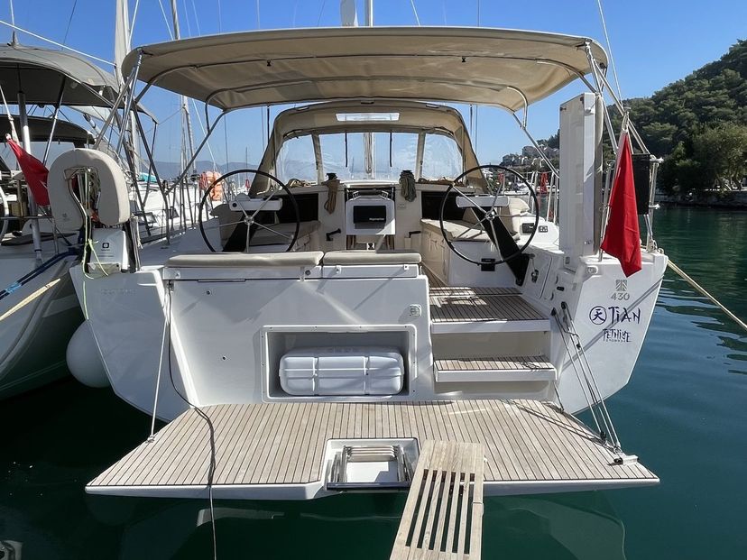 Dufour Yachts 43 Tian