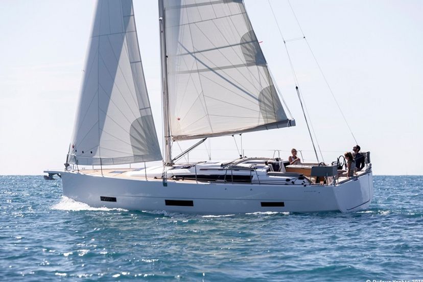 Dufour Yachts 39 La Luz